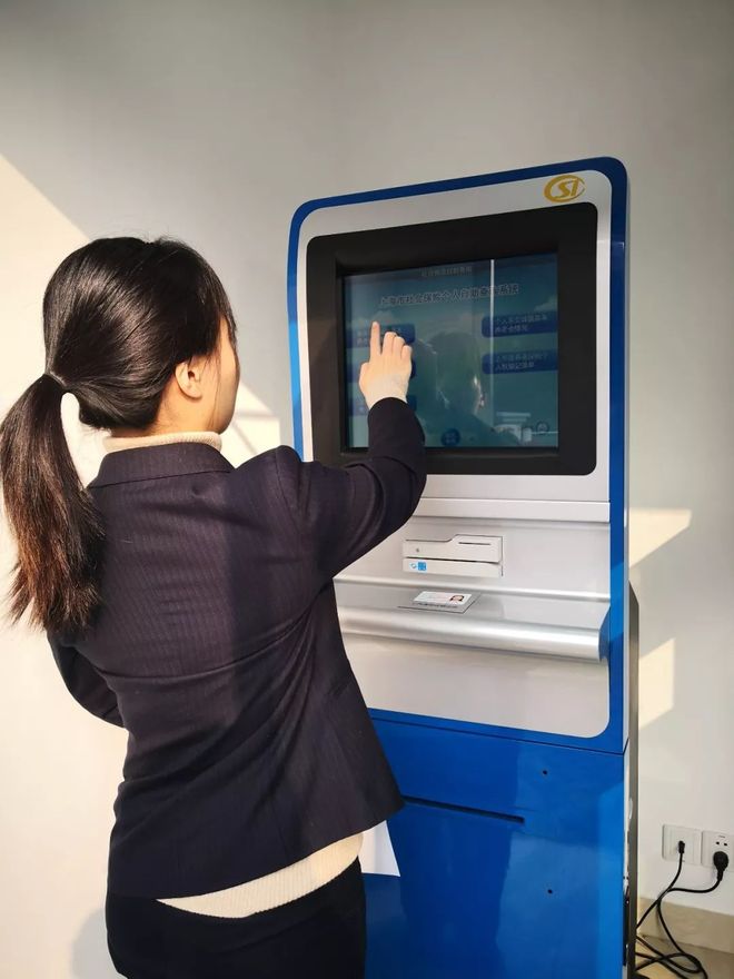 芜湖24小时套医保卡回收(24小时套医保卡回收什么意思)